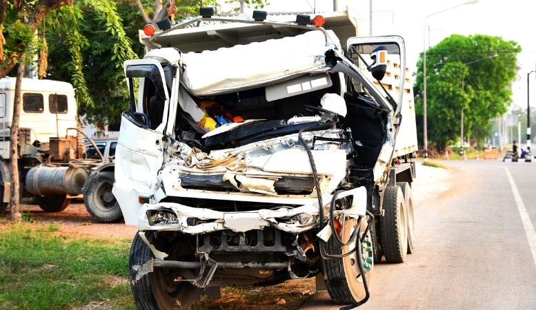 truck accident in a highway